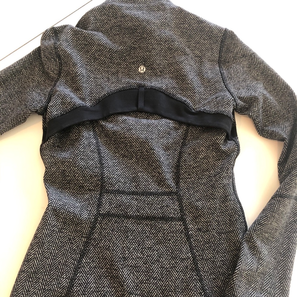 Lululemon zip up jacket